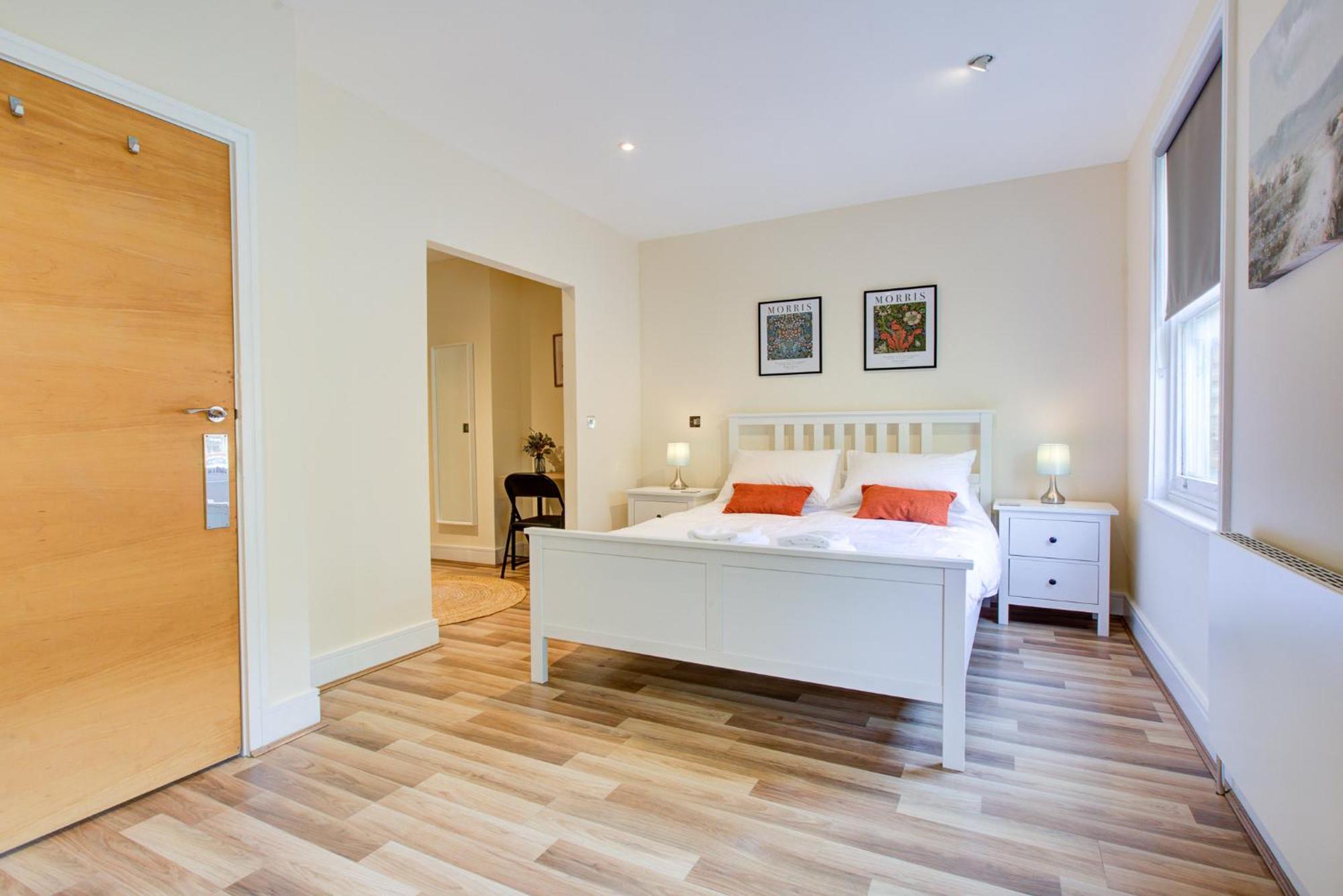 Stunning 4 Bedroom House Londra